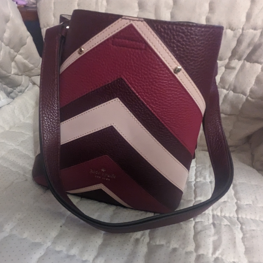 Kate Spade Bucket Purse - Picture 2 of 3
